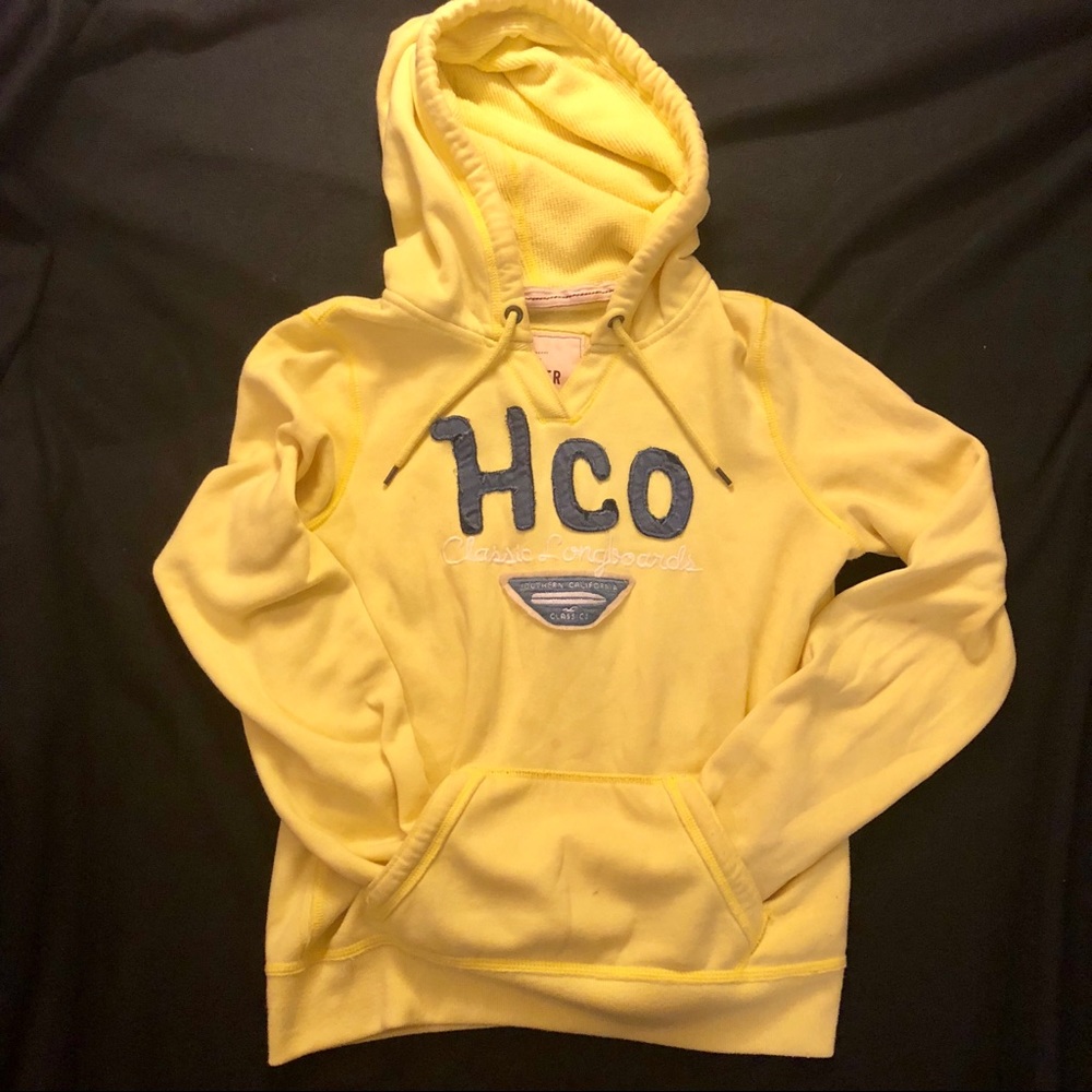 Canary yellow Hollister pullover hoodie
